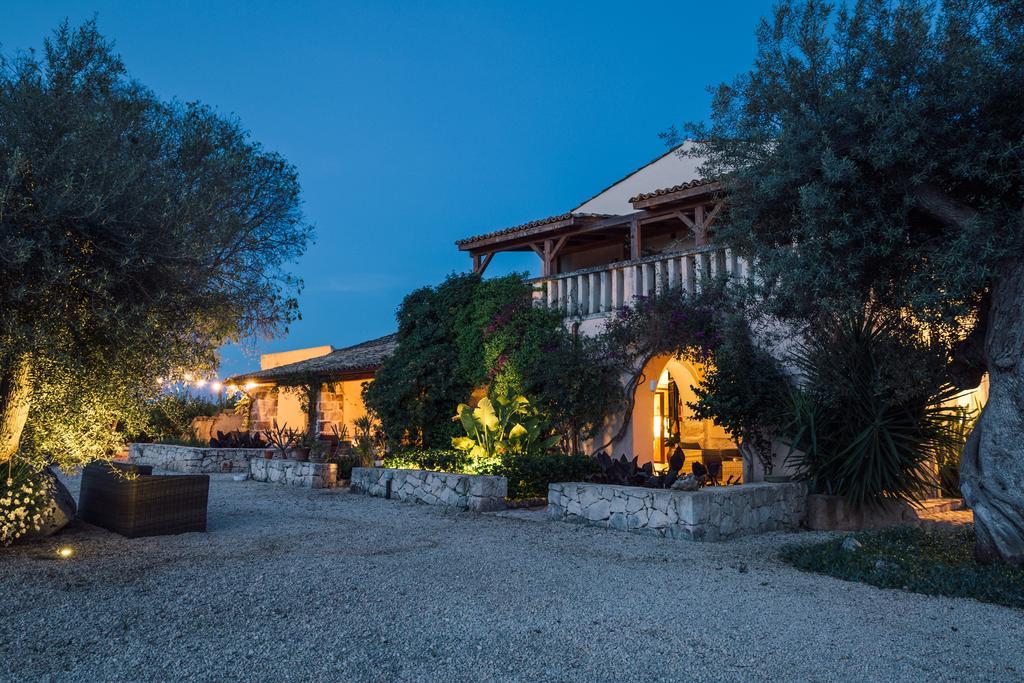 Casa Di Melo - Organic Farm Hotel Cassibile Exterior foto